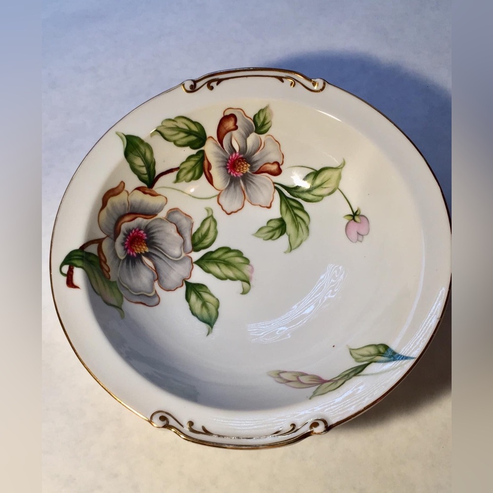 6220AB Dogwood Pattern 1950's Roselyn China Round Serving Bowl Japan